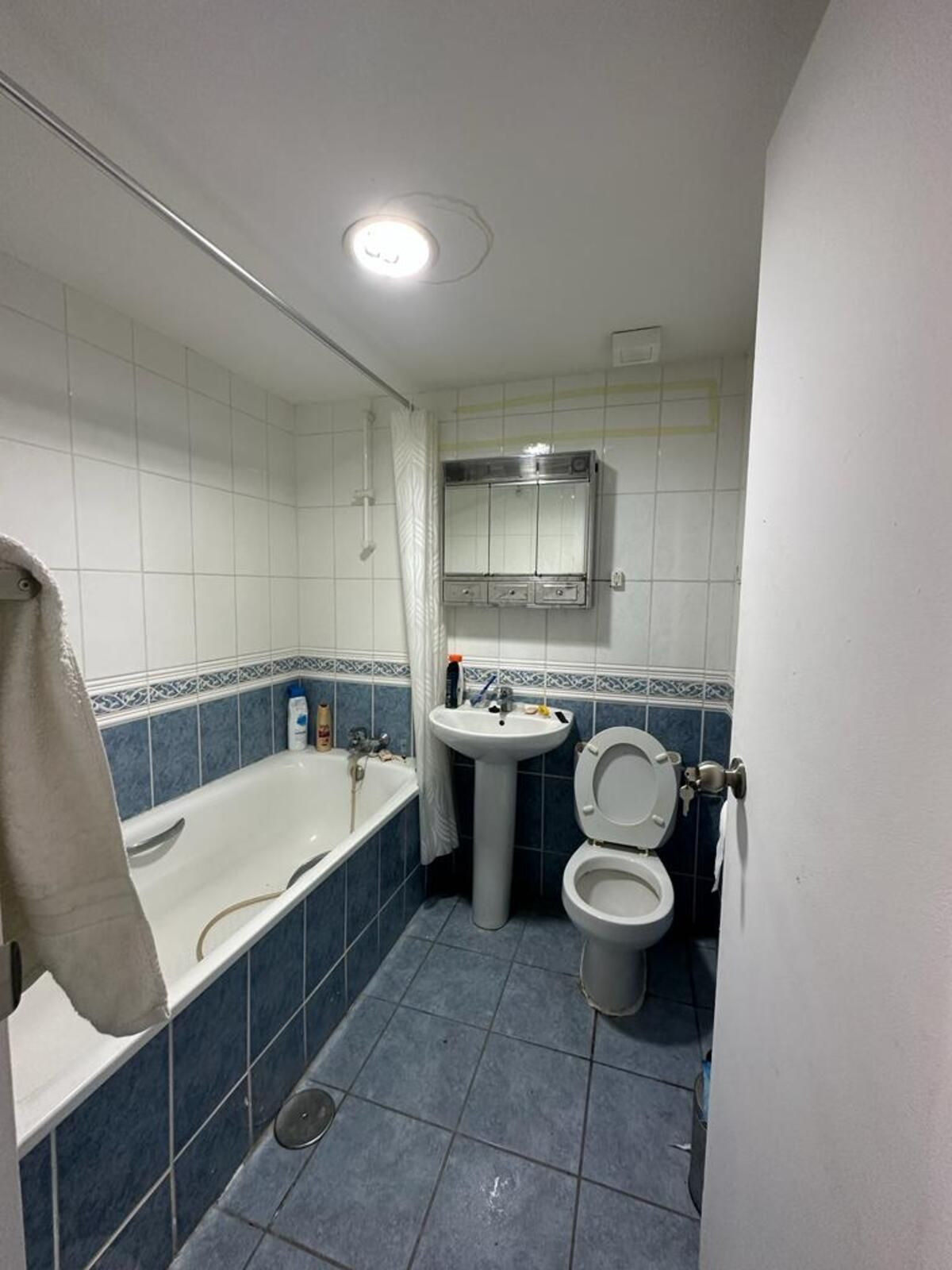 0931f8deaa835f8a862e3af269d04a0b - 25