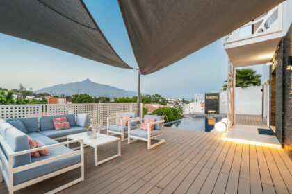 0943231c6b170b56e0c2edaa22467261 - 1