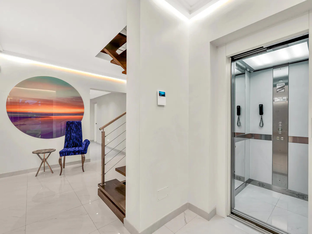 0943231c6b170b56e0c2edaa22467261 - 20