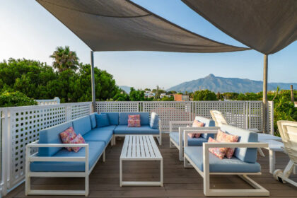 0943231c6b170b56e0c2edaa22467261 - 26