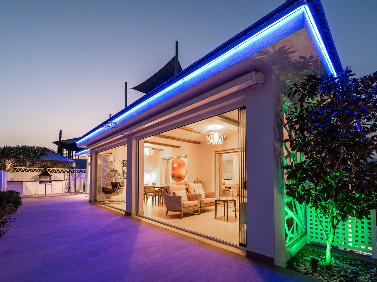 0943231c6b170b56e0c2edaa22467261 - 27