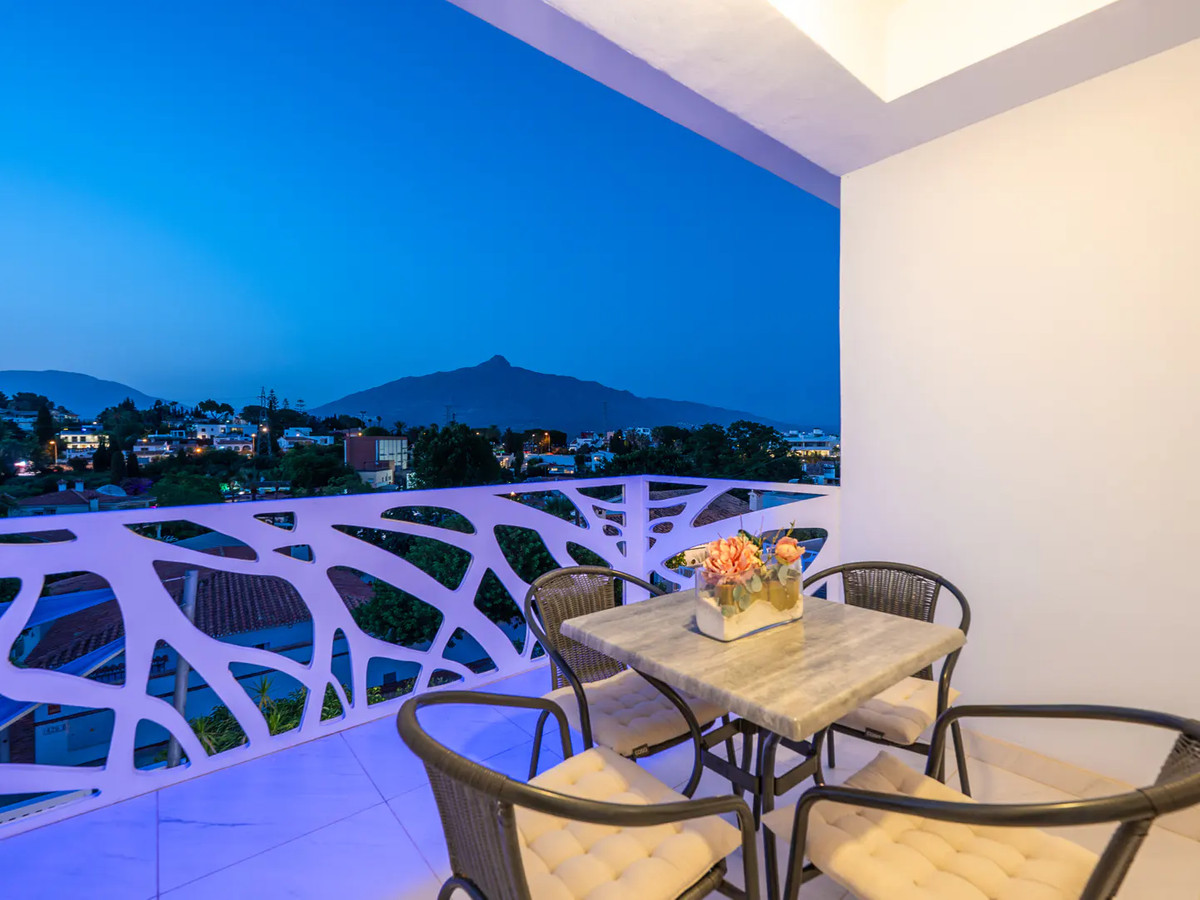 0943231c6b170b56e0c2edaa22467261 - 29