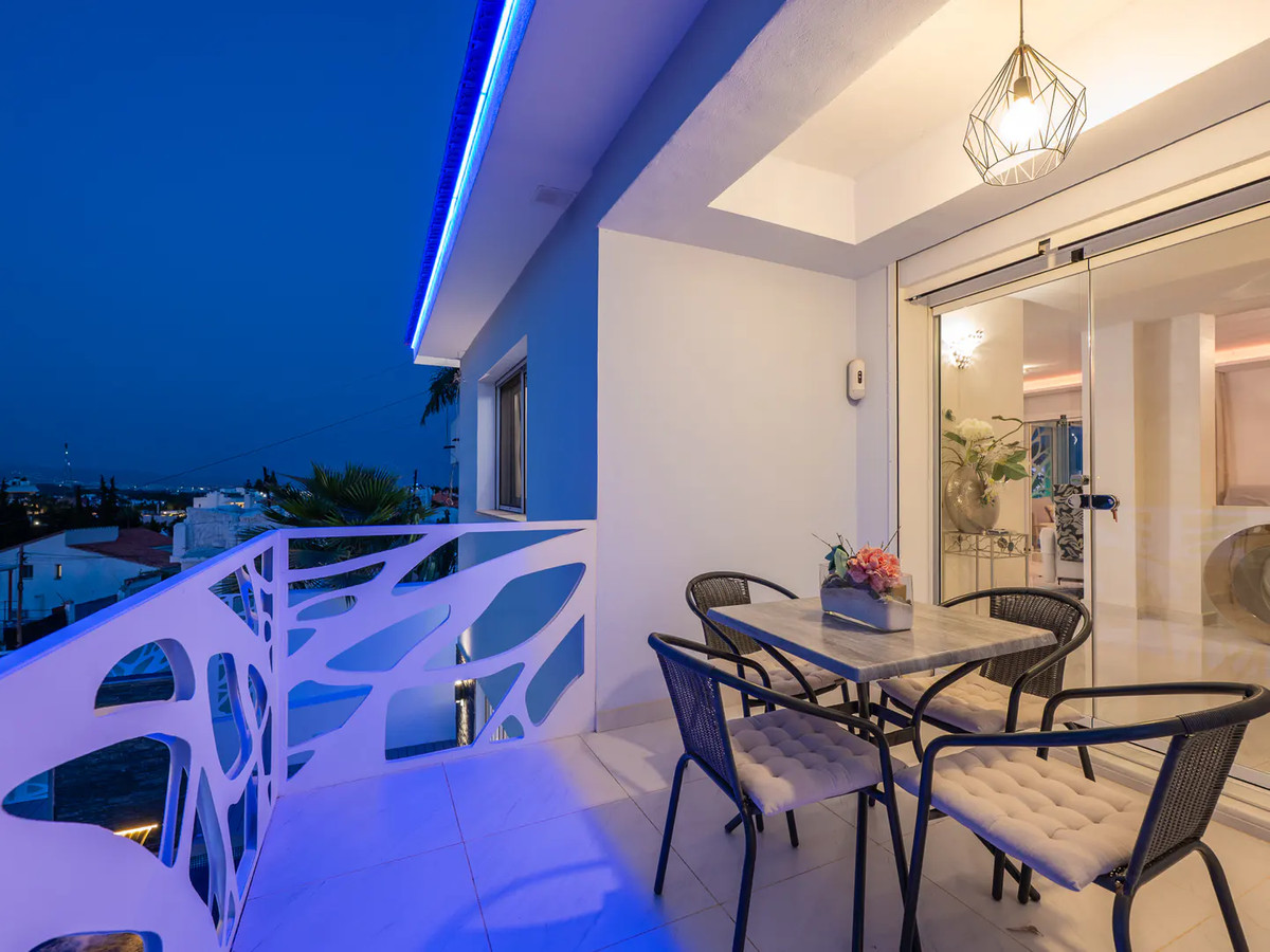 0943231c6b170b56e0c2edaa22467261 - 30