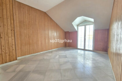 09a434ee877cec9f84f915bc43dd101f - 10