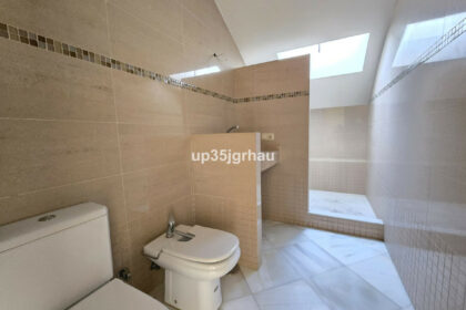 09a434ee877cec9f84f915bc43dd101f - 17