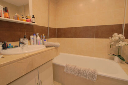 09cb6dc281101271f12ee998e8175bc4 - 15