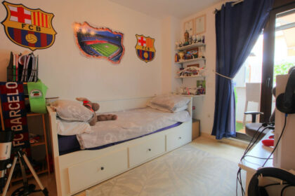 09cb6dc281101271f12ee998e8175bc4 - 16