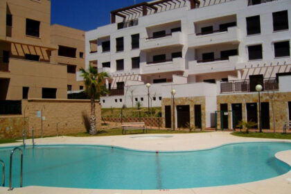 09cb6dc281101271f12ee998e8175bc4 - 20