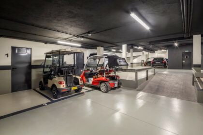 0a2e1092c46131f0575720e6be6bff2c - 10