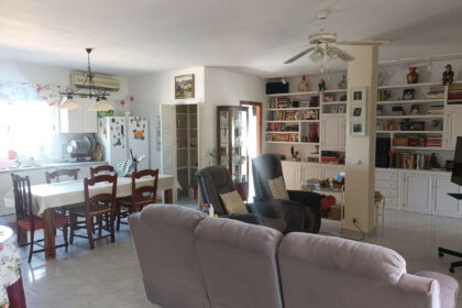 0abed677b483486ff19c486649c30093 - 55