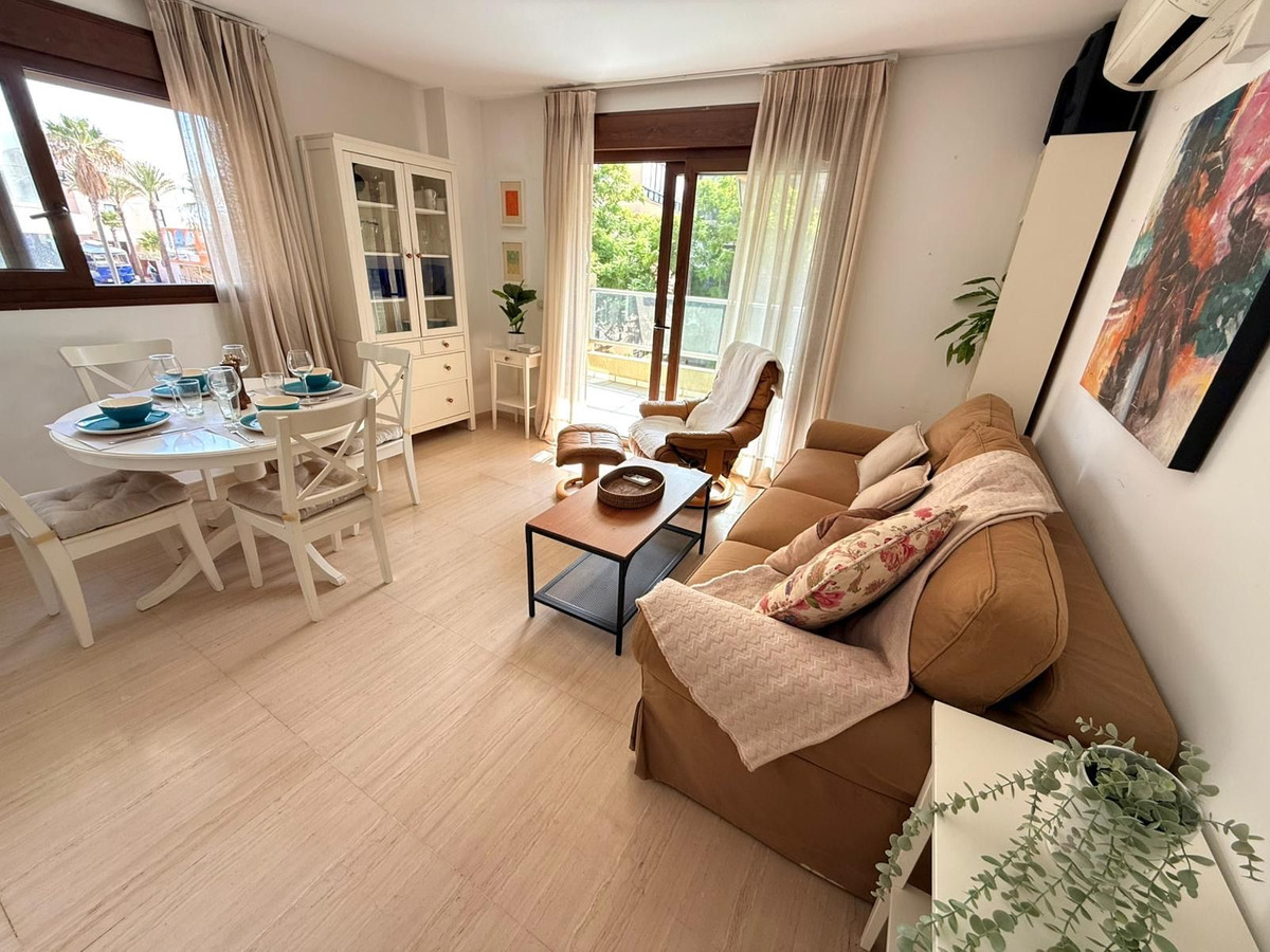 0ac49d12bcf4763fbebe2a00211d0409 - 10