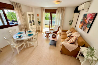 0ac49d12bcf4763fbebe2a00211d0409 - 11