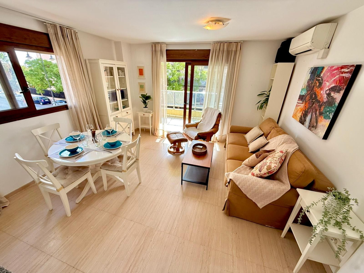 0ac49d12bcf4763fbebe2a00211d0409 - 11