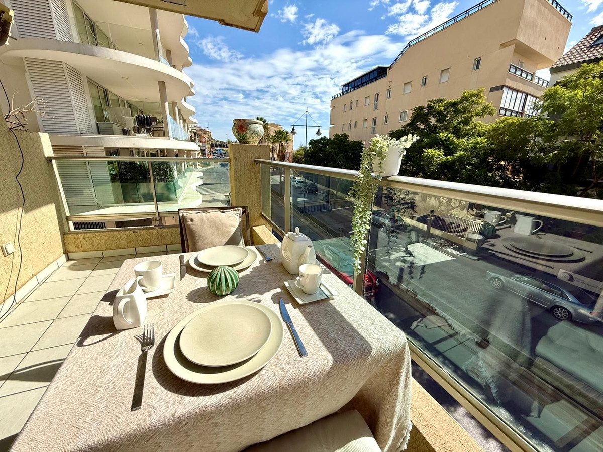 0ac49d12bcf4763fbebe2a00211d0409 - 2