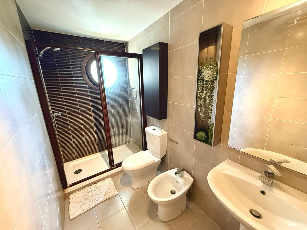 0ac49d12bcf4763fbebe2a00211d0409 - 23