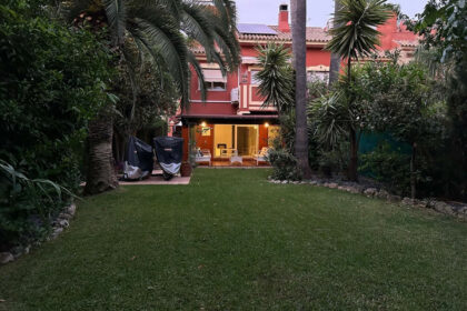 0b3d720509755e7101b5c5ff539e153b - 2