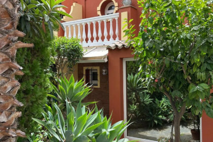 0b3d720509755e7101b5c5ff539e153b - 35