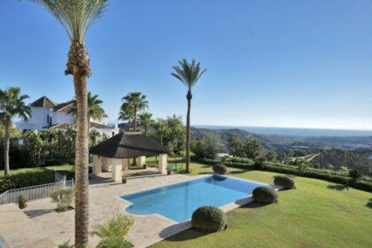 0b64c11e018436db972345200e472bfe - 15