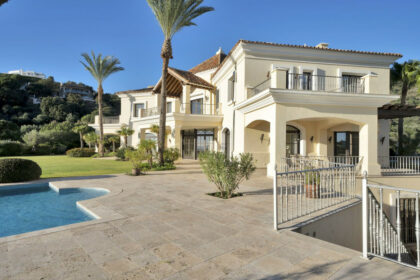 0b64c11e018436db972345200e472bfe - 33