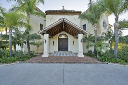 0b64c11e018436db972345200e472bfe - 35