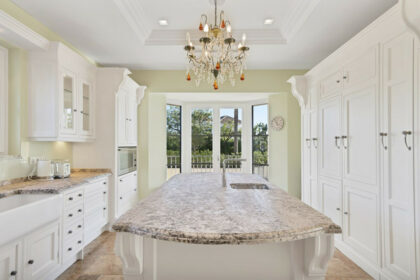 0b64c11e018436db972345200e472bfe - 8