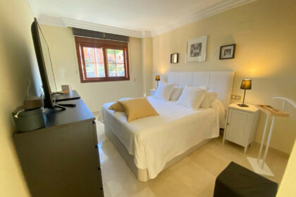 0c04e117102f54acd07c705b18c4f30f - 16