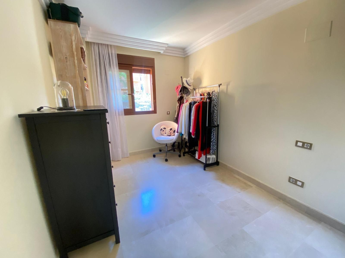 0c04e117102f54acd07c705b18c4f30f - 8