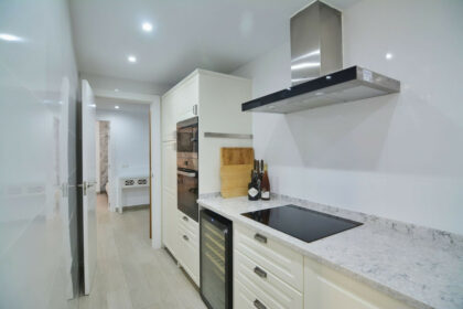 0c598a75aa230038fc9de0e0ef16fe20 - 17