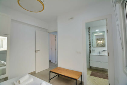 0c598a75aa230038fc9de0e0ef16fe20 - 22