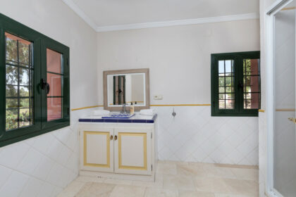 0c95f256ba08643ddd49c1a7ae1cd0a0 - 30