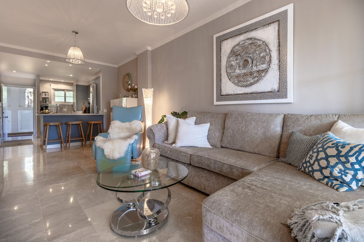 0c9ba34e08abd68c4cfc2950c1e11d96 - 9