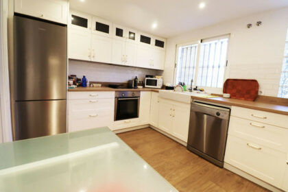 0ce6100833178a95584ca2873d2a0214 - 10