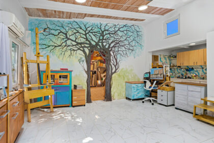 0d310ae86b57ca3b5e5e3dac63a4006e - 12