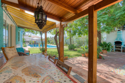 0d310ae86b57ca3b5e5e3dac63a4006e - 13