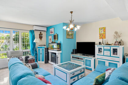 0d310ae86b57ca3b5e5e3dac63a4006e - 2