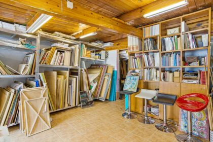 0d310ae86b57ca3b5e5e3dac63a4006e - 21