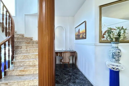 0d812ea264a079ceffd4de8e16830ebd - 13