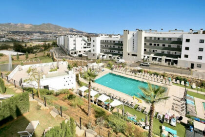 0e0e4b516858ccb6b49dc4f479ddfa43 - 26