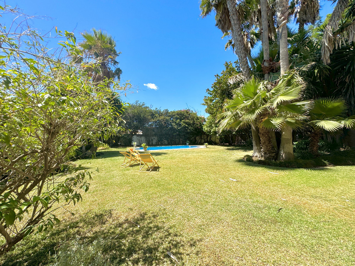 0e369bb3dc9236bf82a603e44a22c4cc - 22