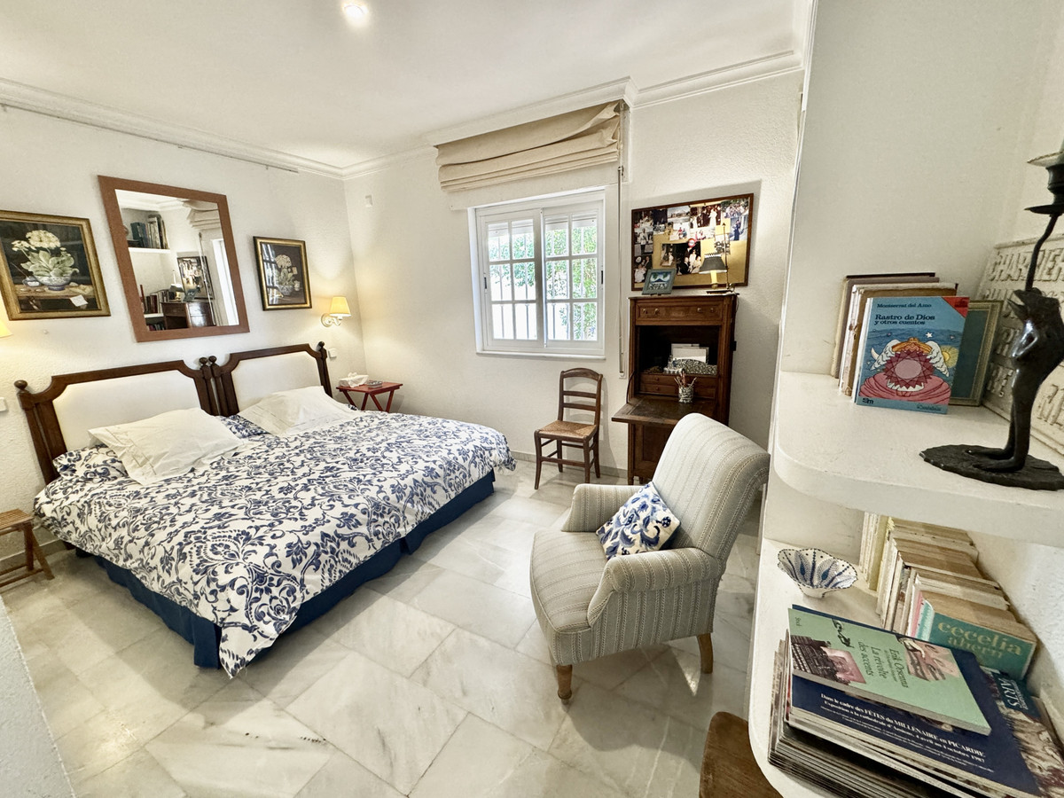 0e369bb3dc9236bf82a603e44a22c4cc - 8