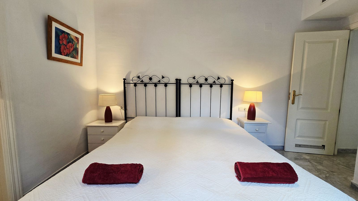 0e3d1901e84ae190c74f8b34581724bd - 15