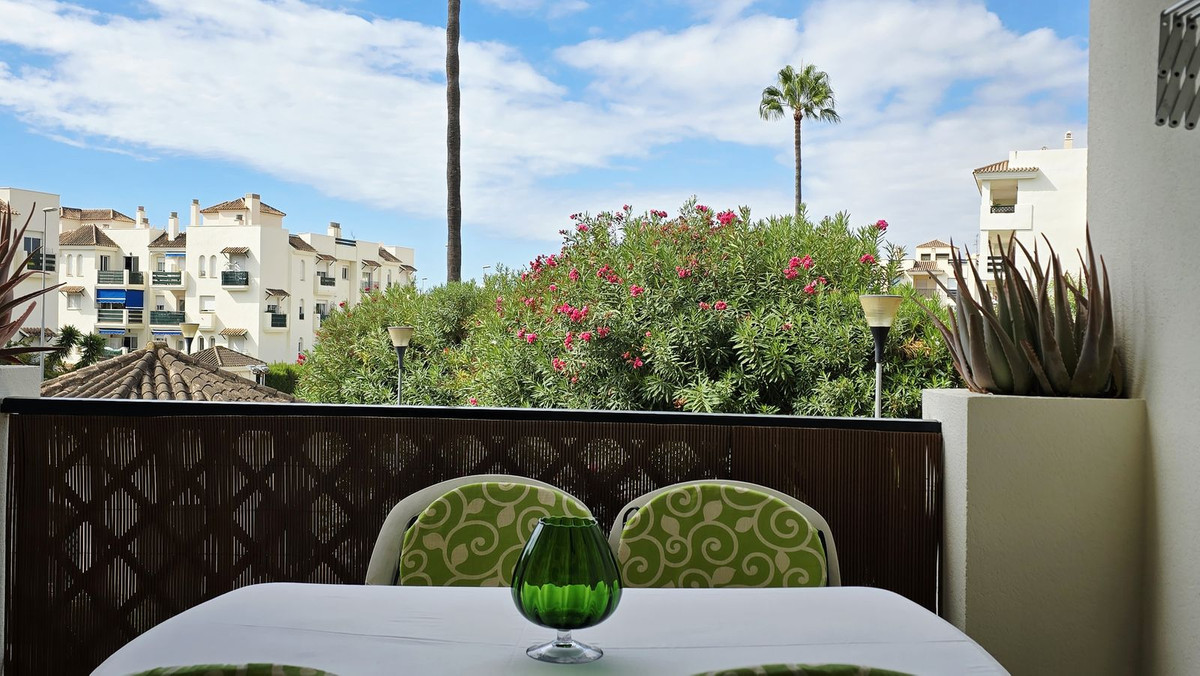 0e3d1901e84ae190c74f8b34581724bd - 8