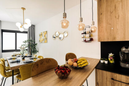 0e9c7ab18a4213c78b0c168c0d4775de - 10