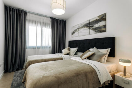 0e9c7ab18a4213c78b0c168c0d4775de - 21