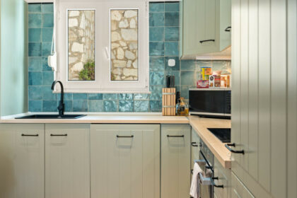 0eb8c7eda8d21a7f1c187d8eb9e50bd6 - 11