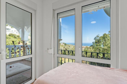 0eb8c7eda8d21a7f1c187d8eb9e50bd6 - 20