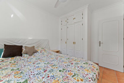 0eb8c7eda8d21a7f1c187d8eb9e50bd6 - 26