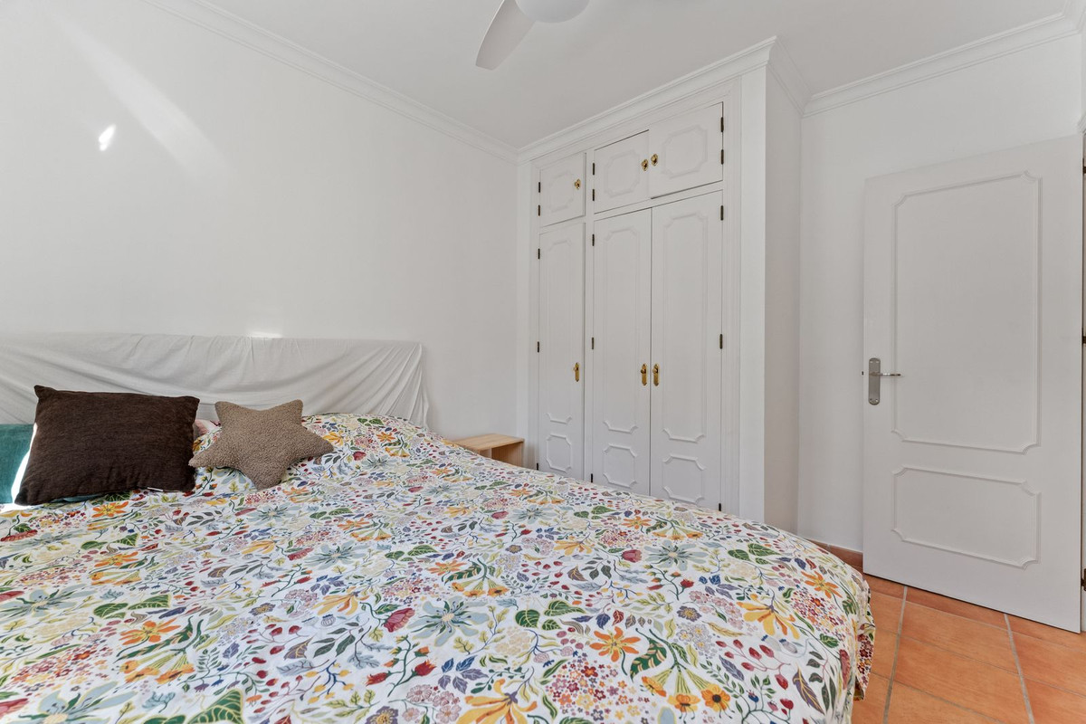 0eb8c7eda8d21a7f1c187d8eb9e50bd6 - 26