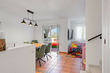 0eb8c7eda8d21a7f1c187d8eb9e50bd6 - 6