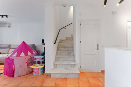 0eb8c7eda8d21a7f1c187d8eb9e50bd6 - 9